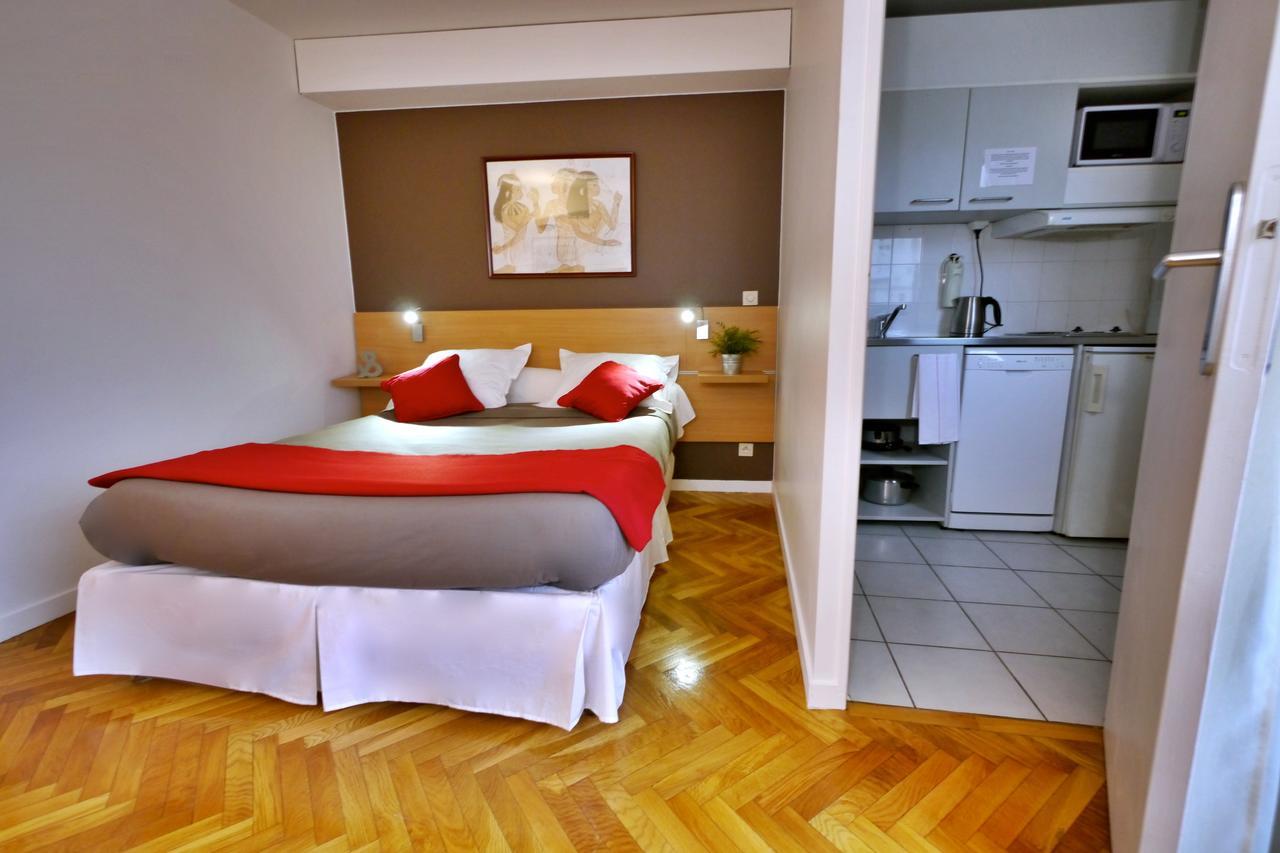 Tempolodge La Defense Courbevoie Esterno foto