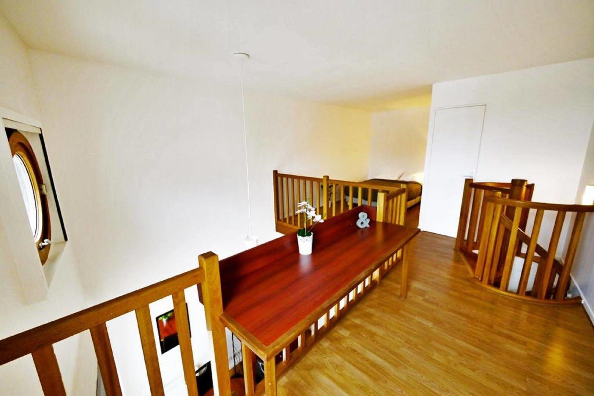 Tempolodge La Defense Courbevoie Esterno foto